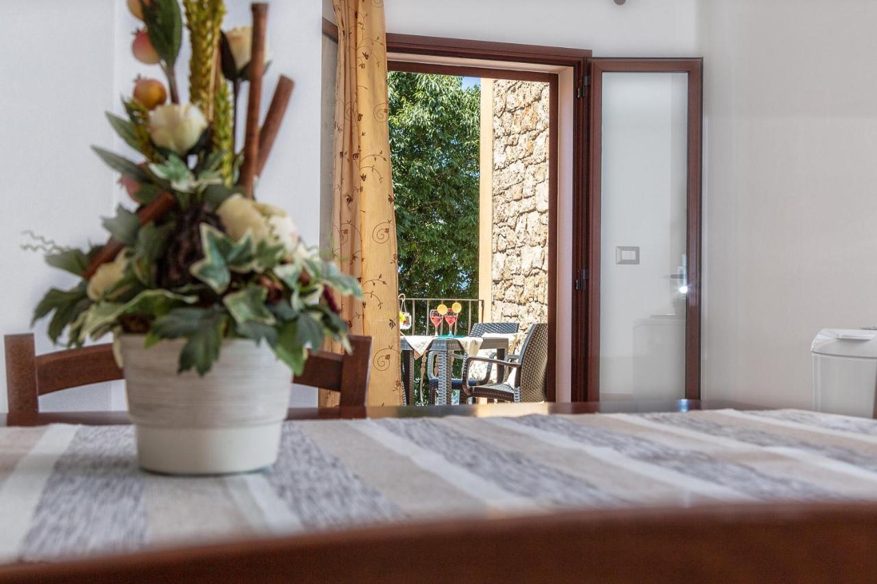 Ferienwohnung Usuonu Baunei Exterior foto